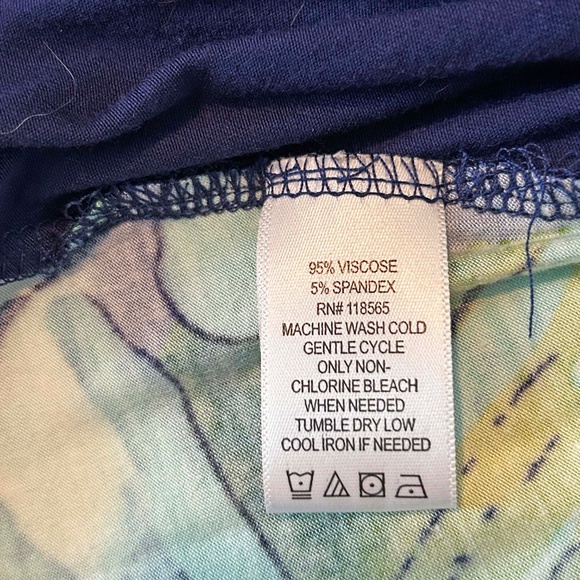 CARDIGAN, DRAPE FRONT, BLUE FLORAL MIX, SIZE 3X, LONG SLEEVES, LONG LENGTH, JOAN - Picture 6 of 8